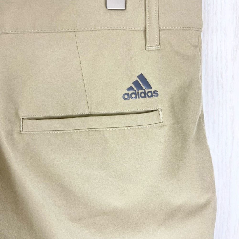 Adidas Men's Hemp Lightweight Ultimate 365 Core Chino Golf Short Size 34 - Picture 3 of 7